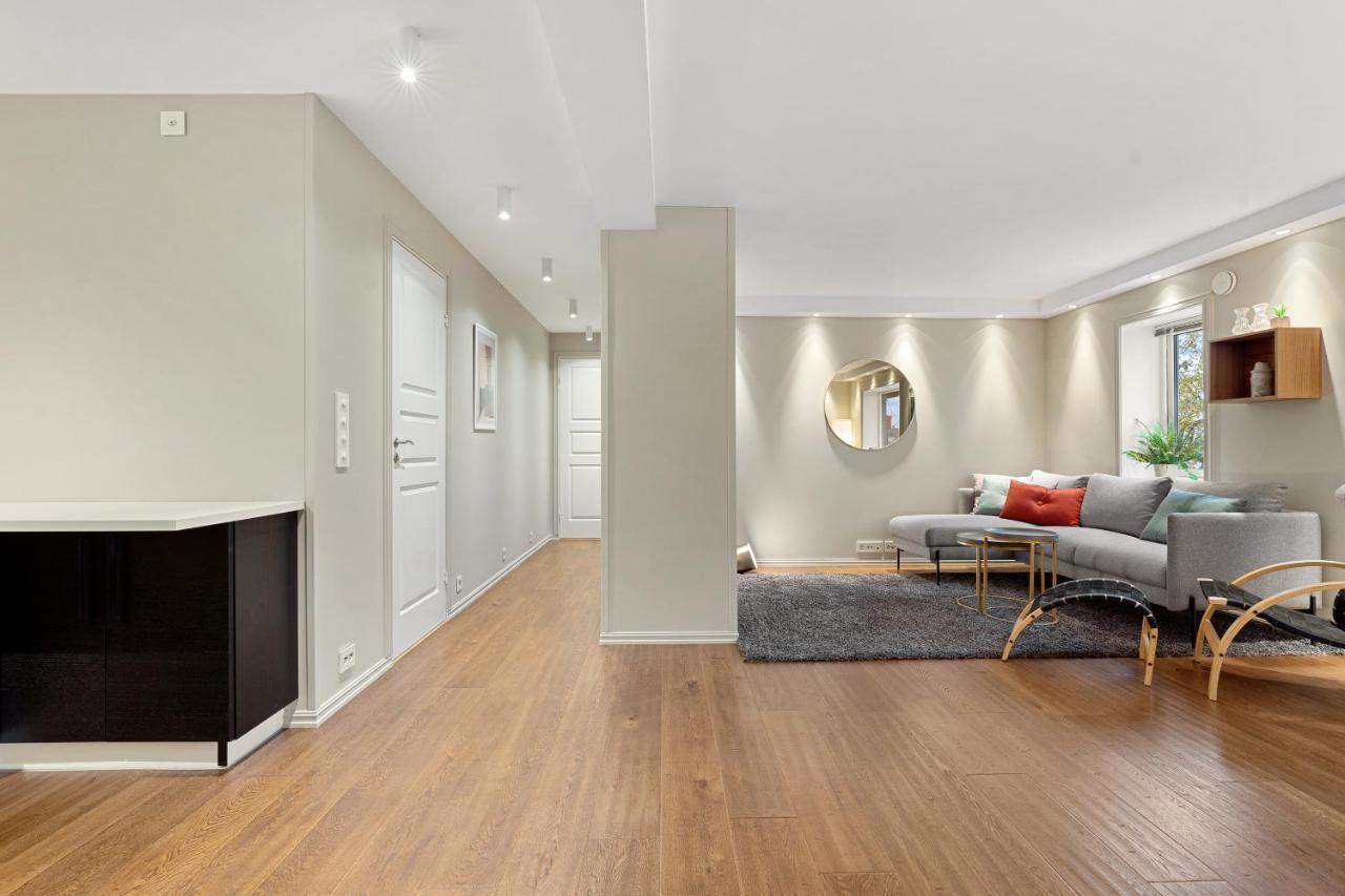 Cozy Elegant 2Bedroom Apt W/Parking And Nice View 트롬쇠 외부 사진